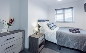 High End Double Room With Own Bathroom Facilities